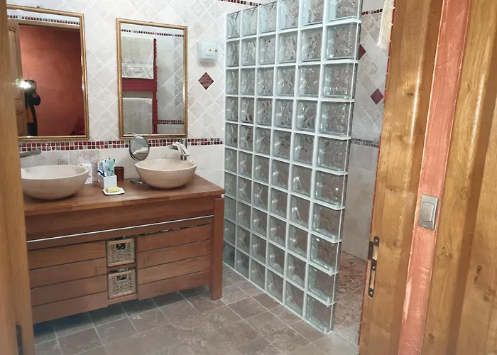 Bed and Breakfast Au 13or Interieur Champagnolles