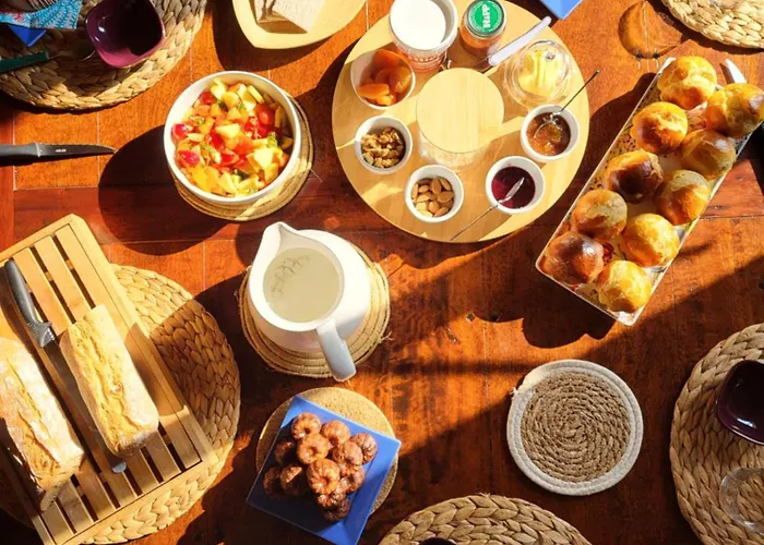 Au 13or Interieur Bed and Breakfast